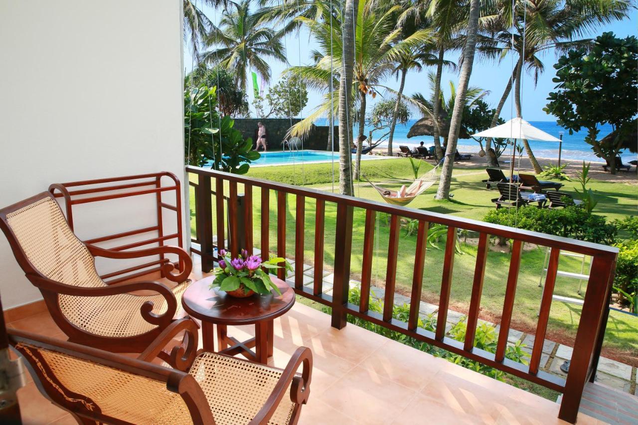 Sea Rock Villa Бентота Экстерьер фото